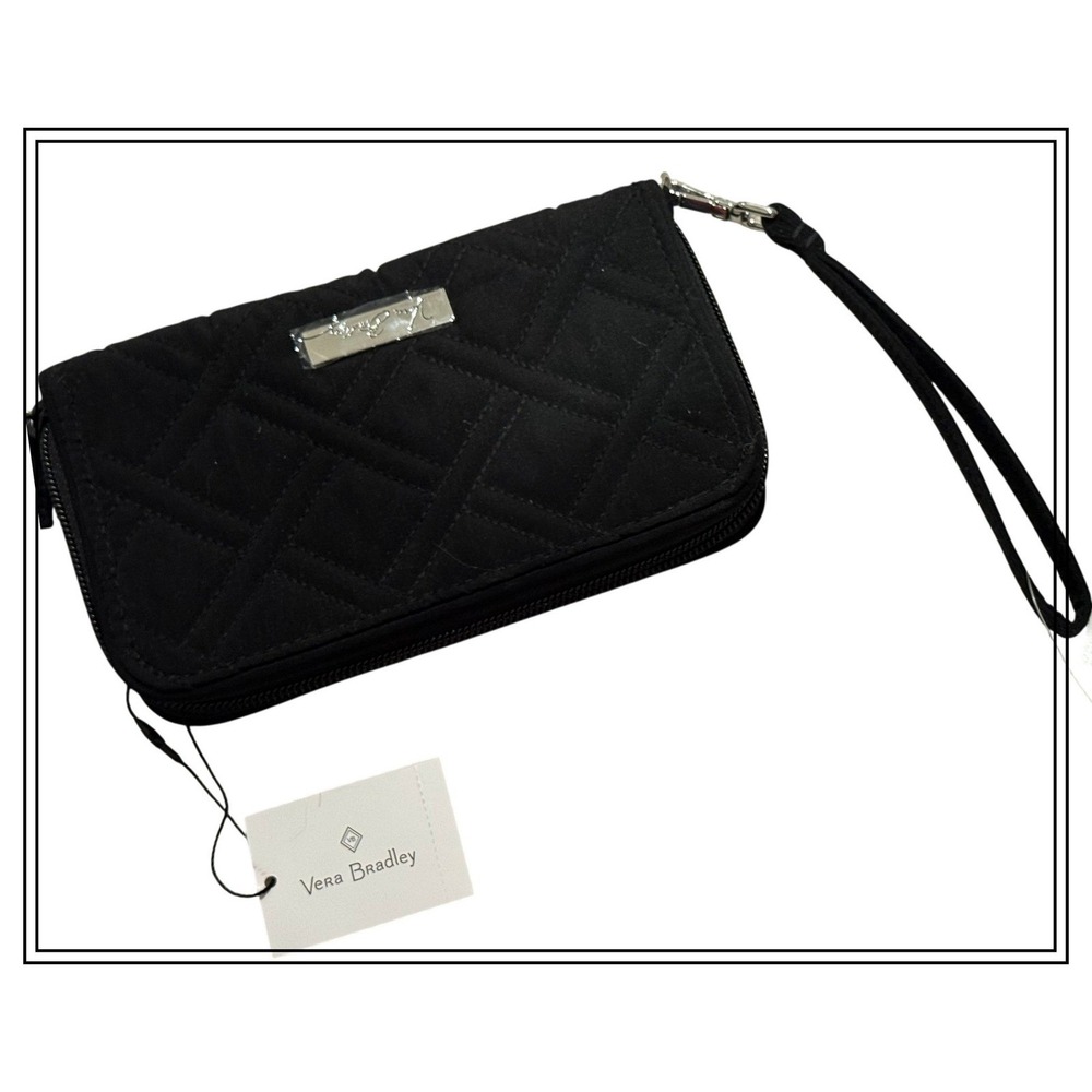 Vera Bradley RFID Grab & Go Wristlet Classic Black Quilted Wallet 21201-081 NWT